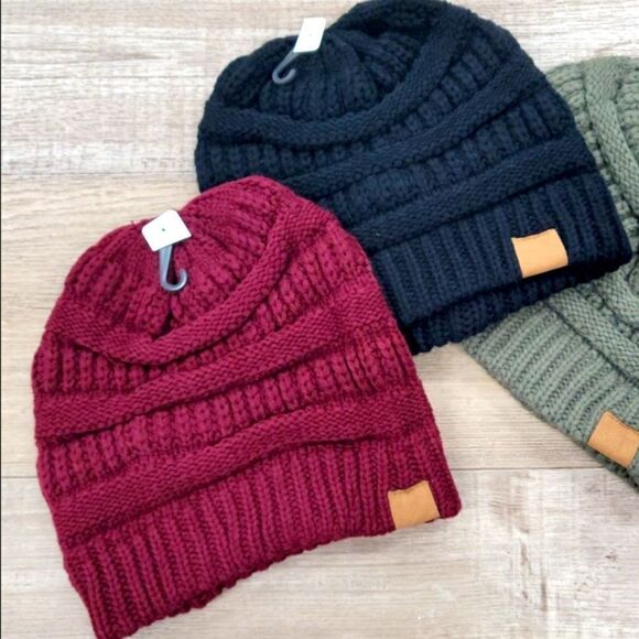 Thick Knit Beanie Hat - Picture 1 of 5